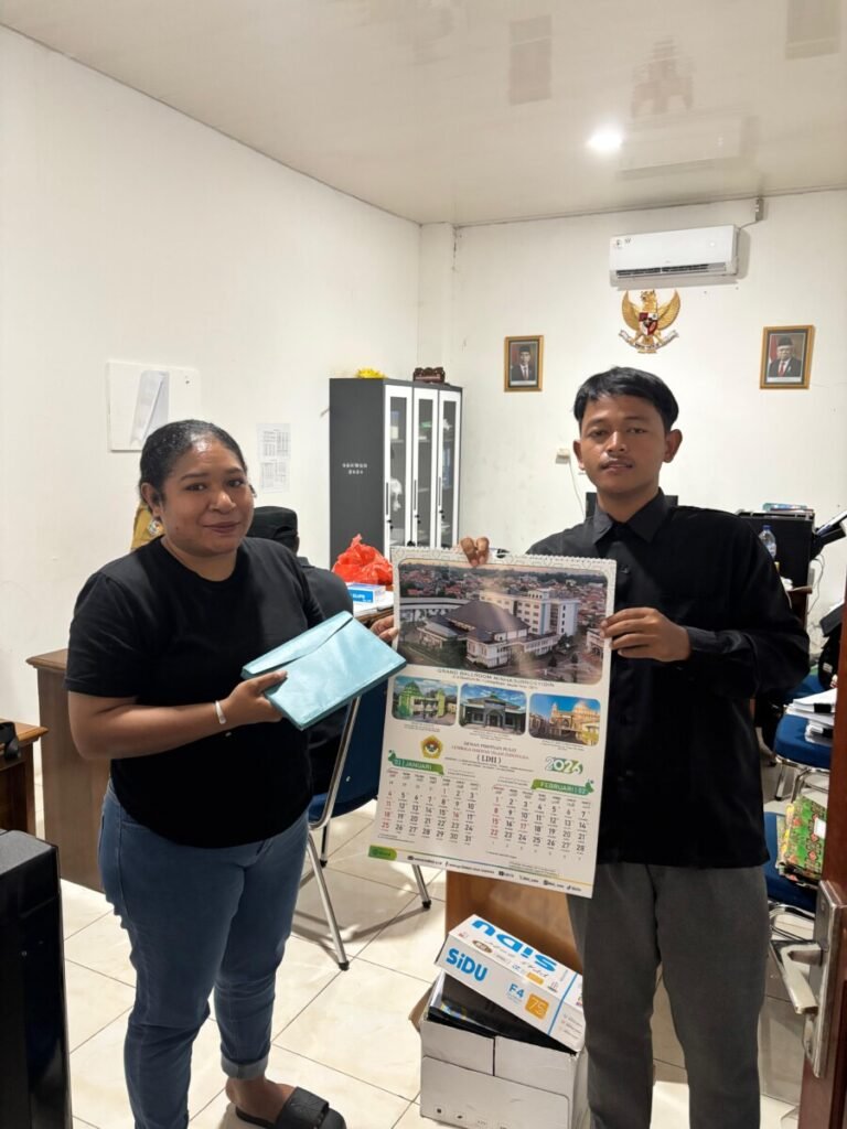 LDII Distribusi Kalender 2026 ke FORKOPIMDA Papua Tengah