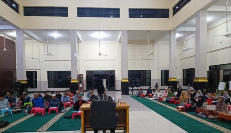 LDII Mimika Gelar Pengajian Keluarga dengan Tema “Keharmonisan Rumah Tangga Sesuai Al-qur’an dan Hadis”